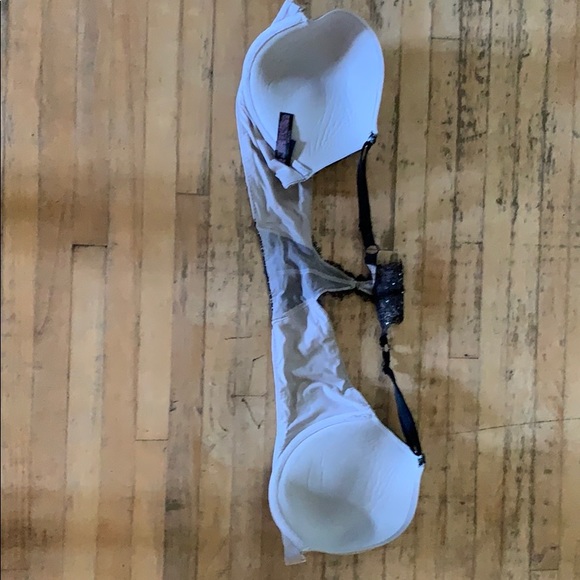 Bra - Picture 2 of 4